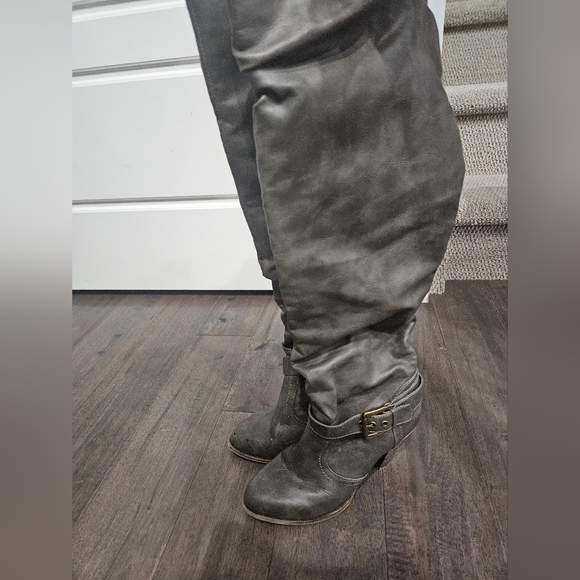 Aldo Over the knee boots - Picture 1 of 4